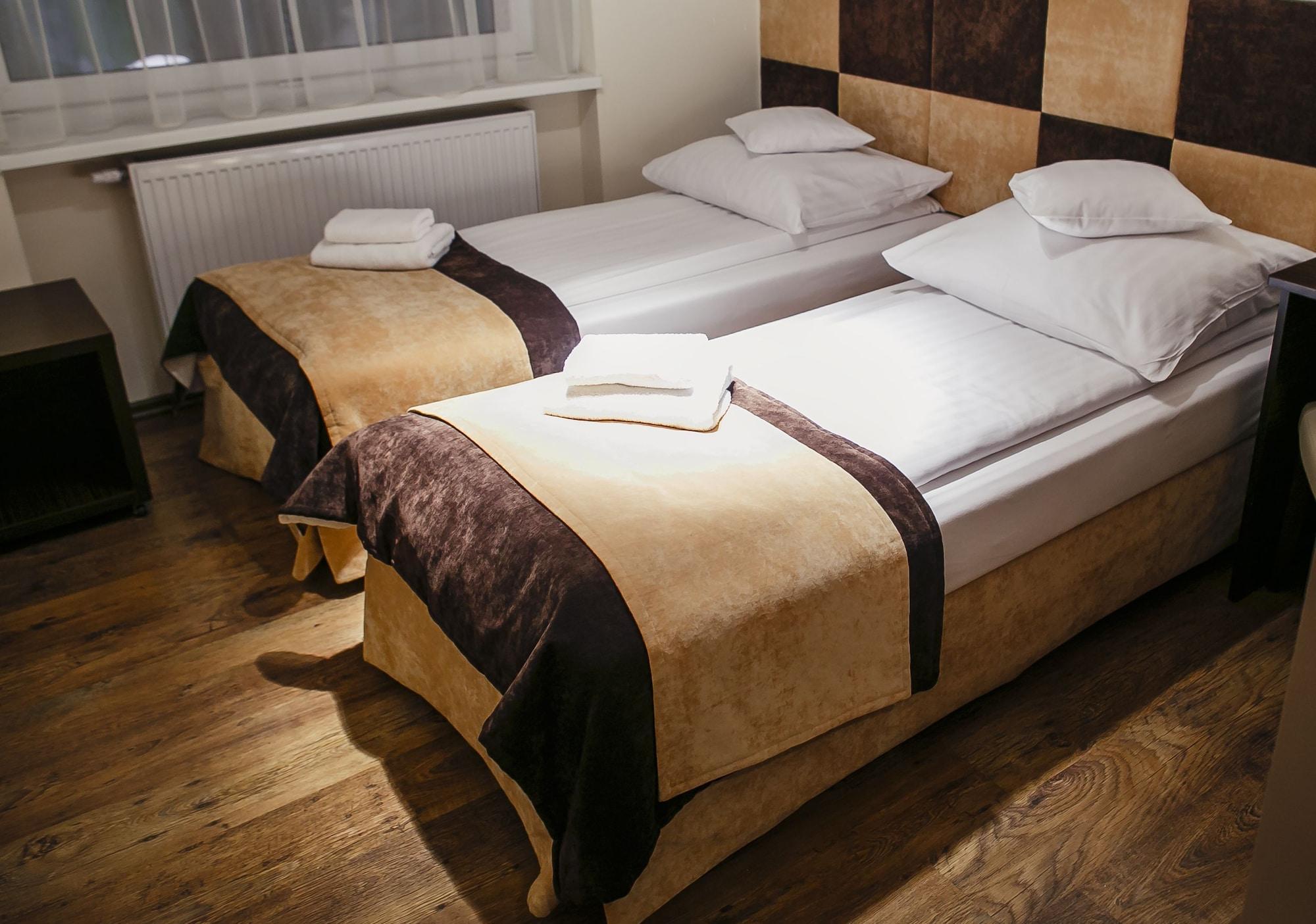 Boutique Hotel'S II Rewolucji Lodz  Ngoại thất bức ảnh
