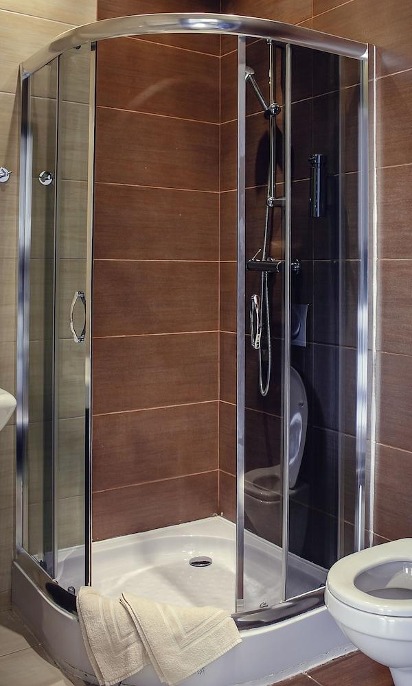 Boutique Hotel'S II Rewolucji Lodz  Ngoại thất bức ảnh