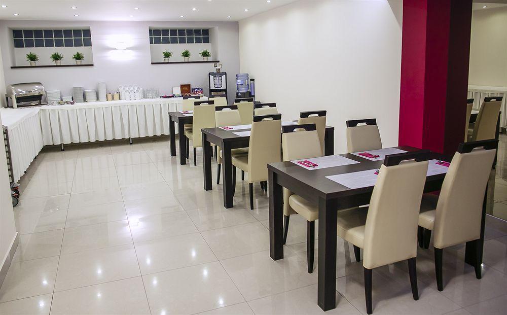 Boutique Hotel'S II Rewolucji Lodz  Ngoại thất bức ảnh