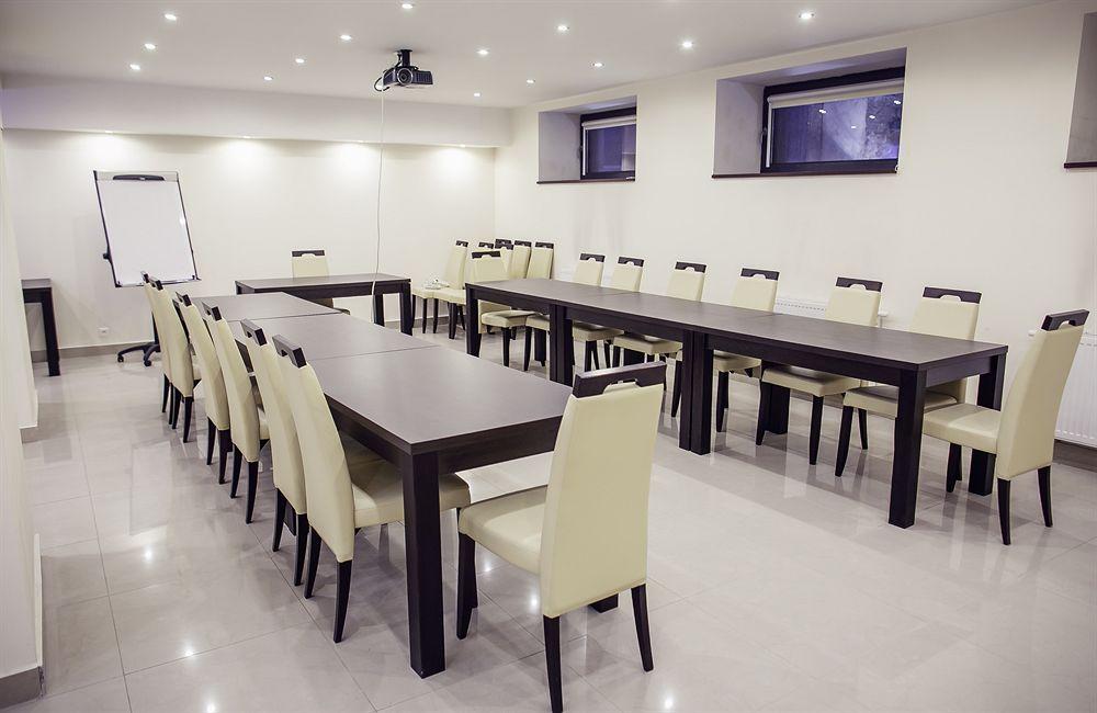 Boutique Hotel'S II Rewolucji Lodz  Ngoại thất bức ảnh