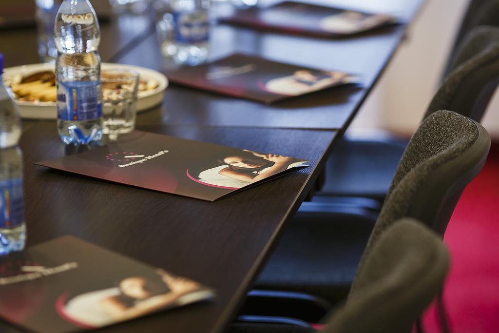 Boutique Hotel'S II Rewolucji Lodz  Ngoại thất bức ảnh